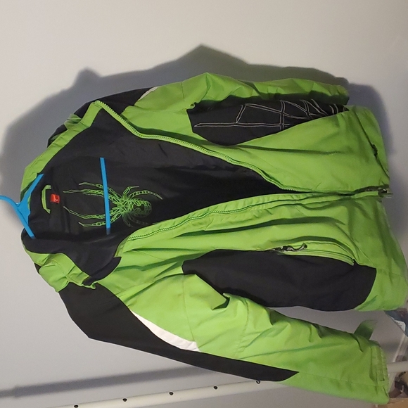 Spyder Coat - Picture 3 of 11